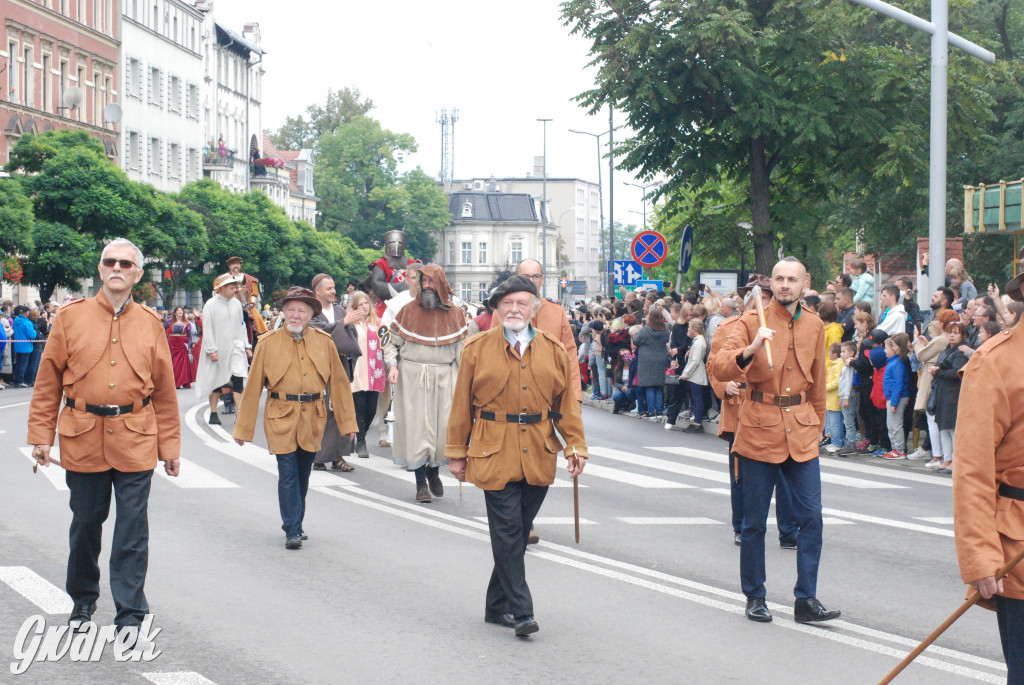 Gwarki 2022. Pochód (część 1)