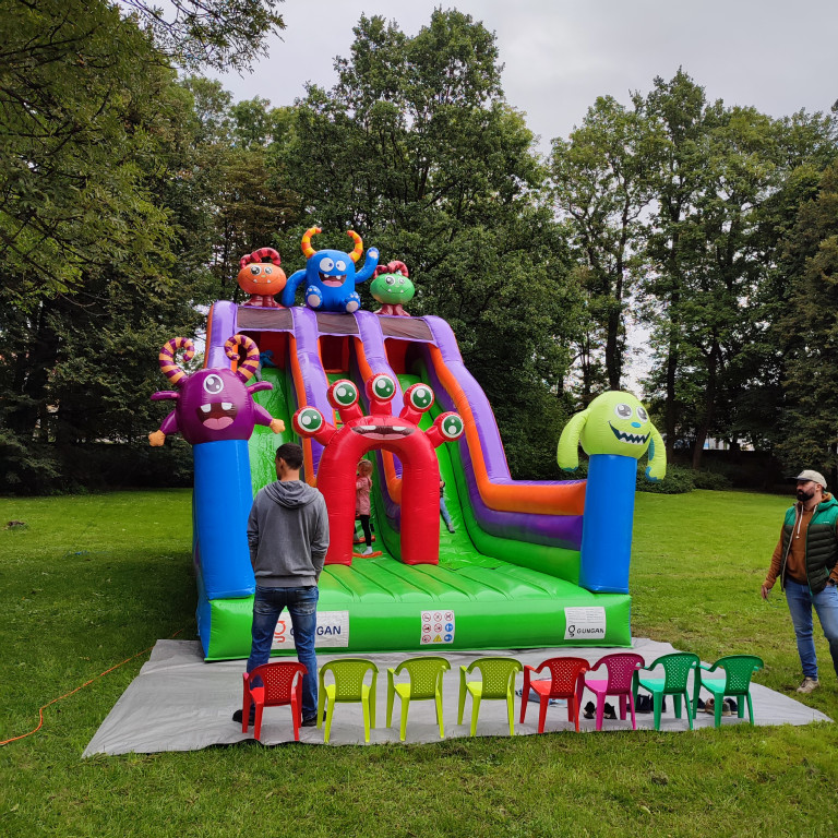 Nakło Śląskie. Świetna zabawa w pałacu i parku
