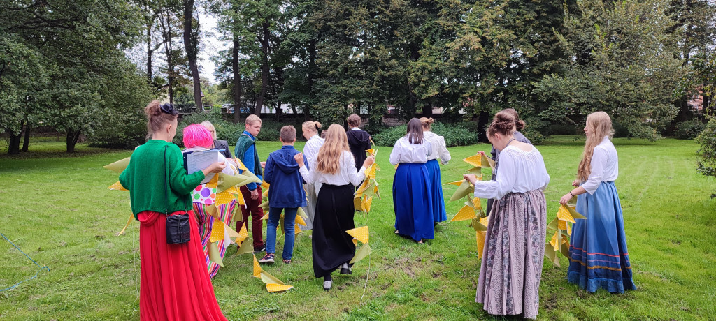 Nakło Śląskie. Świetna zabawa w pałacu i parku