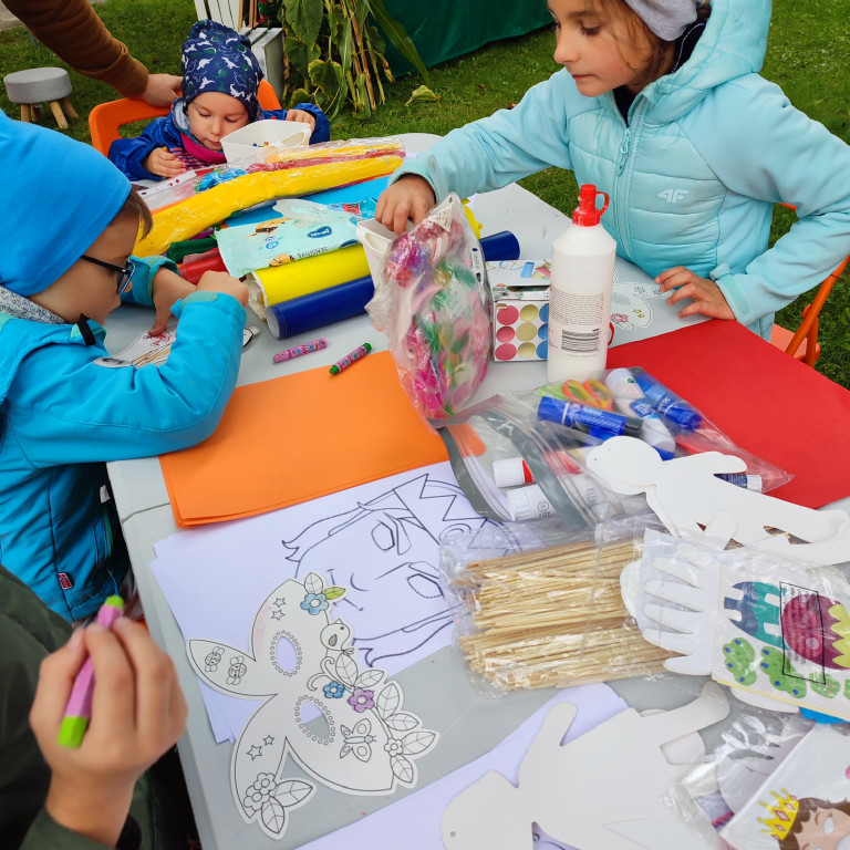 Nakło Śląskie. Świetna zabawa w pałacu i parku