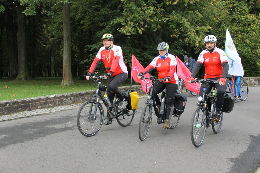 Rowerowy finał szlacheckiego weekendu [ZDJĘCIA]