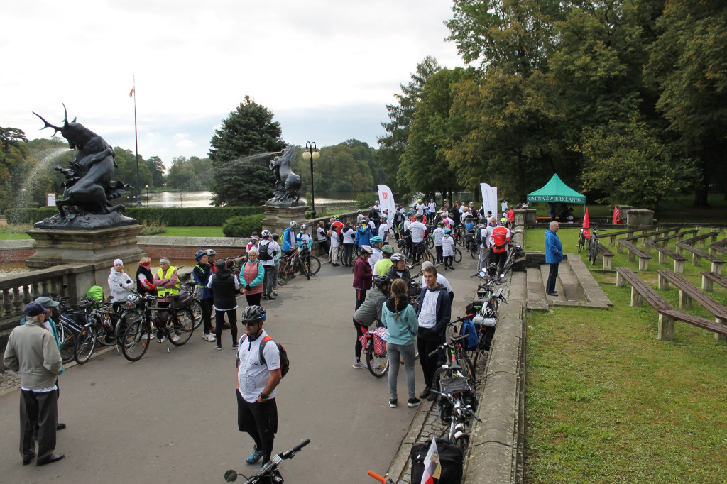Rowerowy finał szlacheckiego weekendu [ZDJĘCIA]