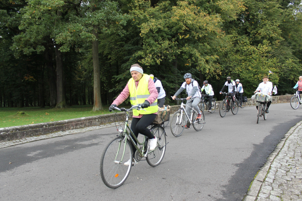 Rowerowy finał szlacheckiego weekendu [ZDJĘCIA]