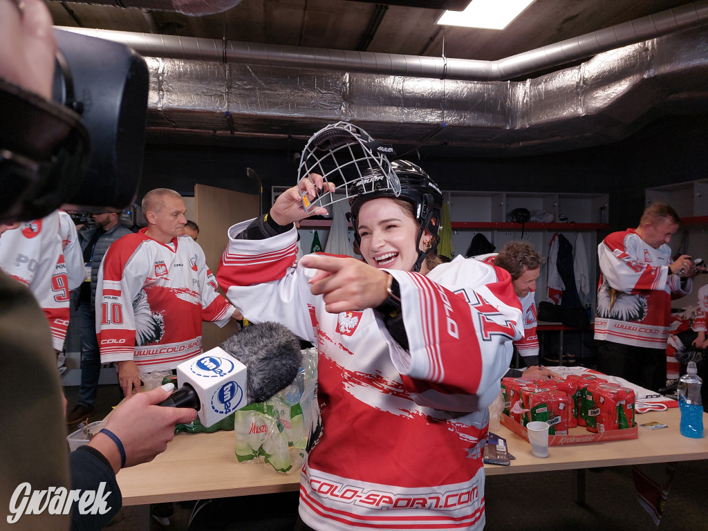 Mecz charytatywny. Na lodzie Czerkawski i Wołosz