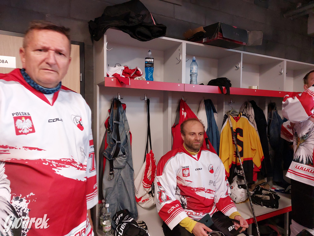 Mecz charytatywny. Na lodzie Czerkawski i Wołosz