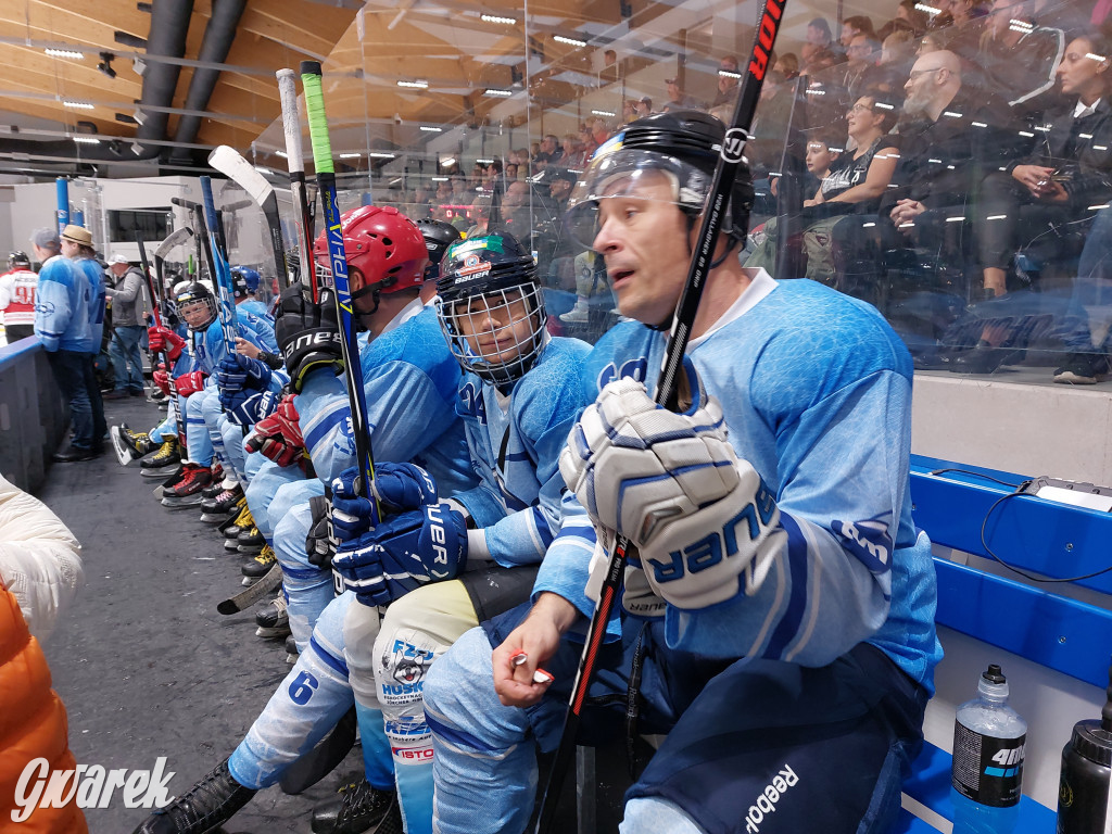 Mecz charytatywny. Na lodzie Czerkawski i Wołosz