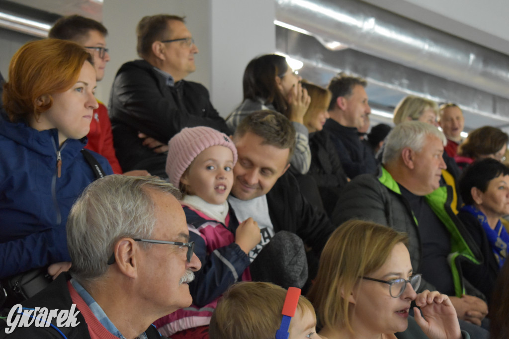 Mecz charytatywny. Na lodzie Czerkawski i Wołosz