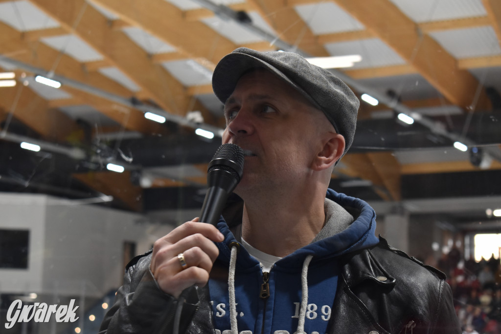 Mecz charytatywny. Na lodzie Czerkawski i Wołosz