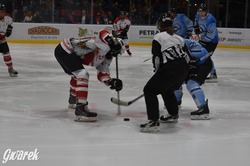 Mecz charytatywny. Na lodzie Czerkawski i Wołosz