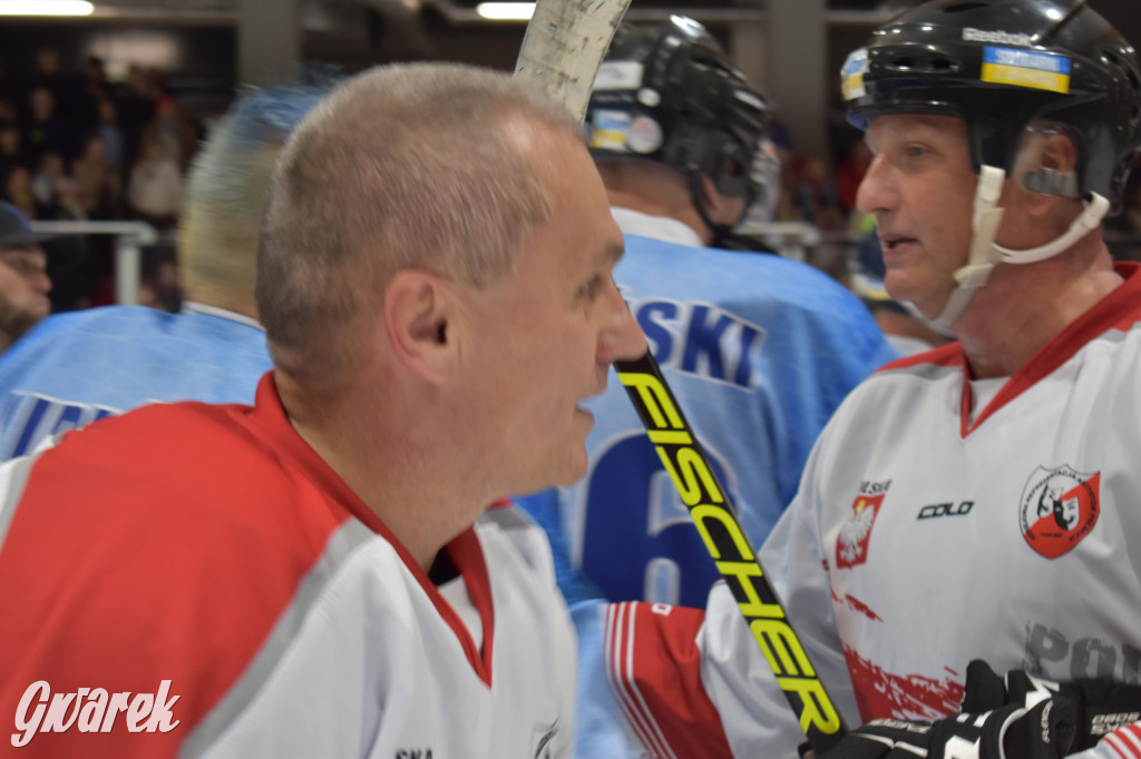 Mecz charytatywny. Na lodzie Czerkawski i Wołosz