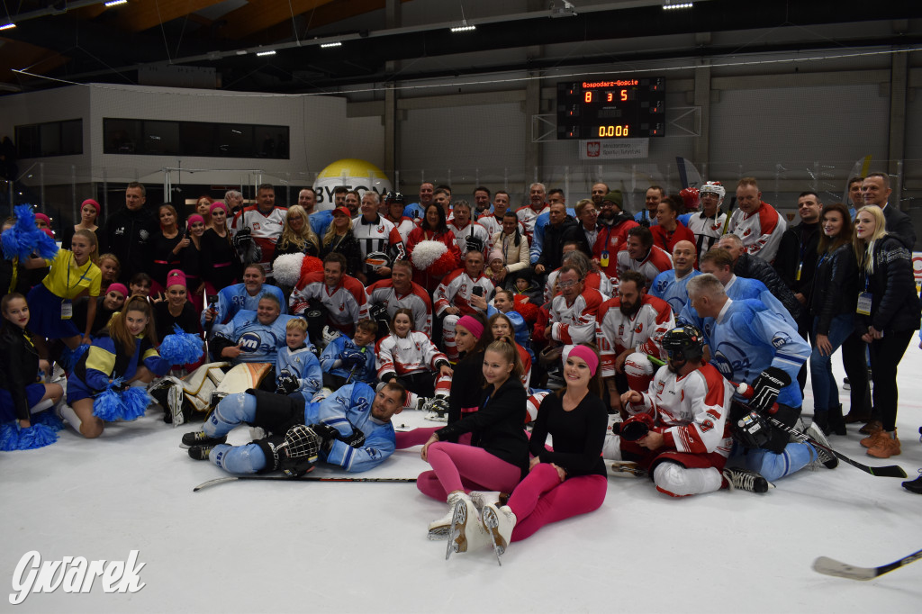 Mecz charytatywny. Na lodzie Czerkawski i Wołosz