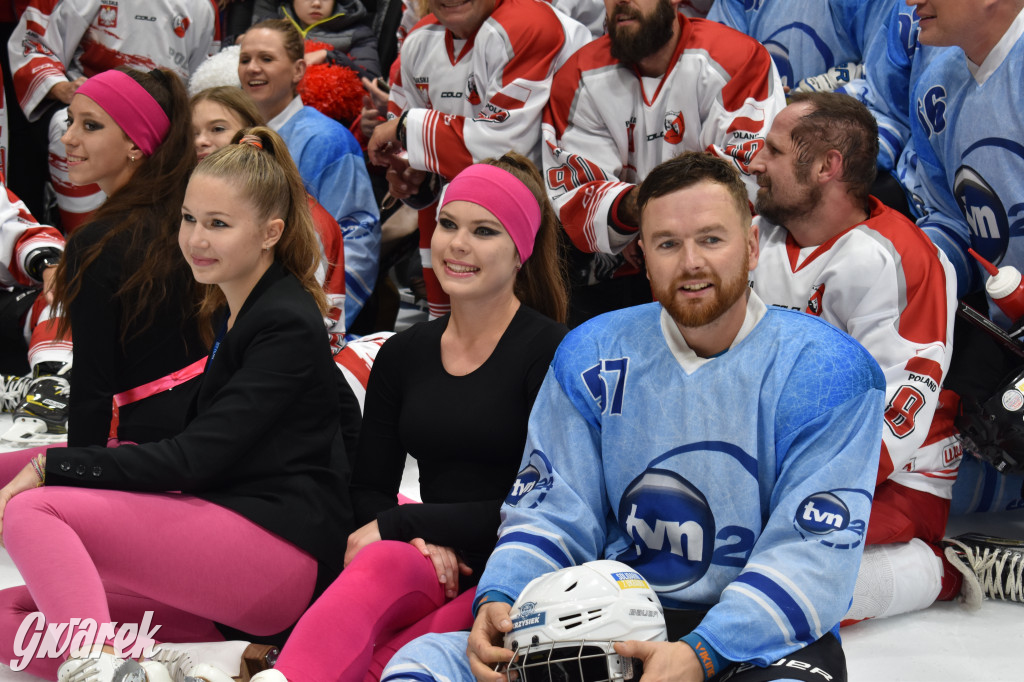 Mecz charytatywny. Na lodzie Czerkawski i Wołosz