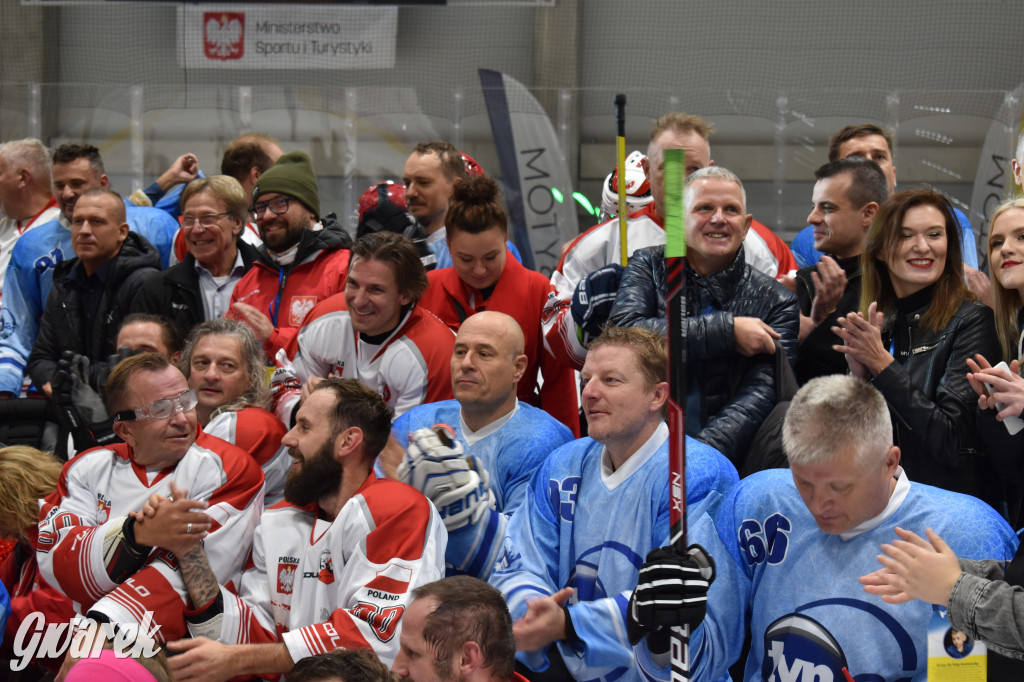 Mecz charytatywny. Na lodzie Czerkawski i Wołosz