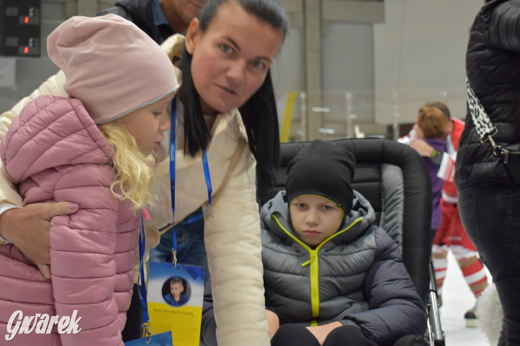 Mecz charytatywny. Na lodzie Czerkawski i Wołosz
