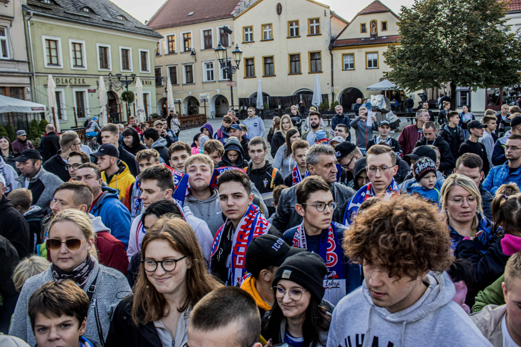 Tarnowskie Góry, Zbrosławice i Górnik Zabrze