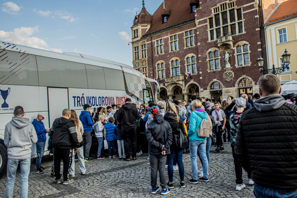 Tarnowskie Góry, Zbrosławice i Górnik Zabrze
