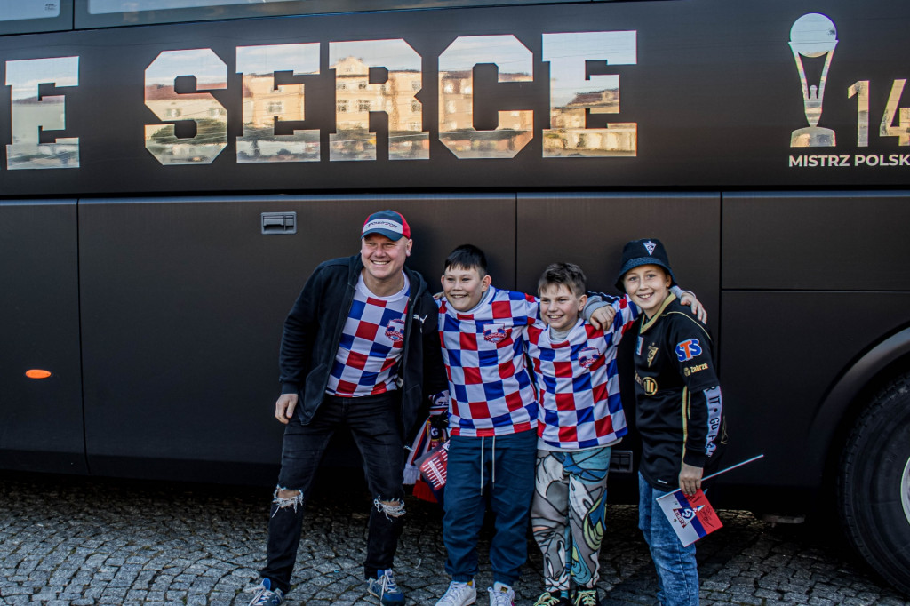 Tarnowskie Góry, Zbrosławice i Górnik Zabrze