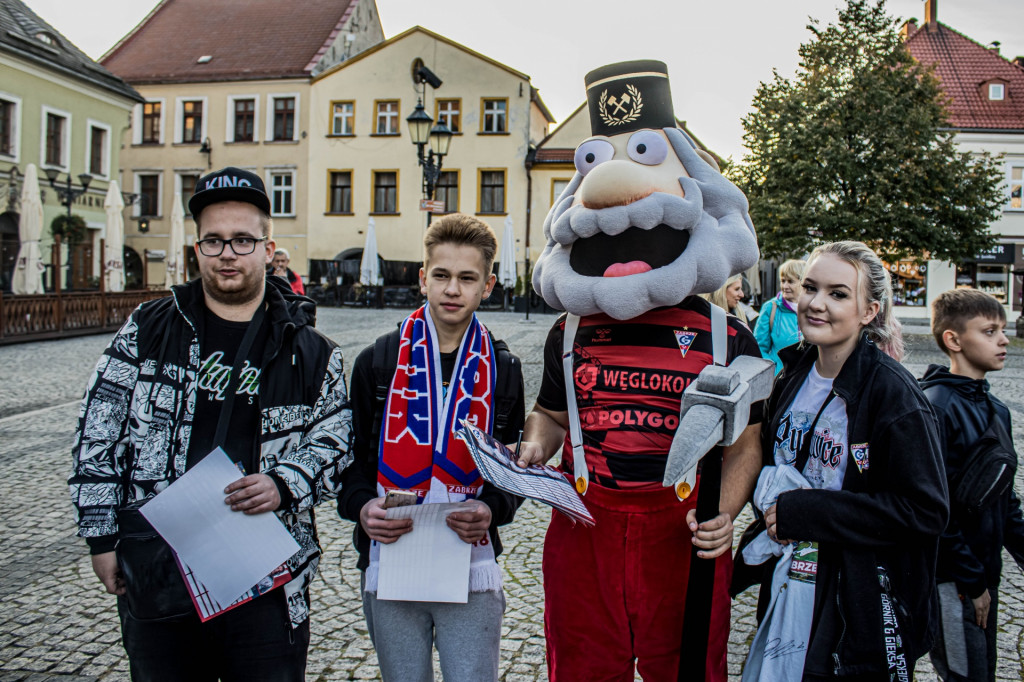 Tarnowskie Góry, Zbrosławice i Górnik Zabrze