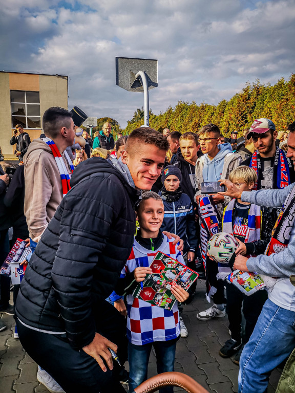Tarnowskie Góry, Zbrosławice i Górnik Zabrze