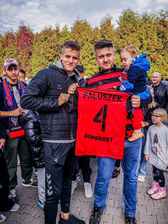 Tarnowskie Góry, Zbrosławice i Górnik Zabrze