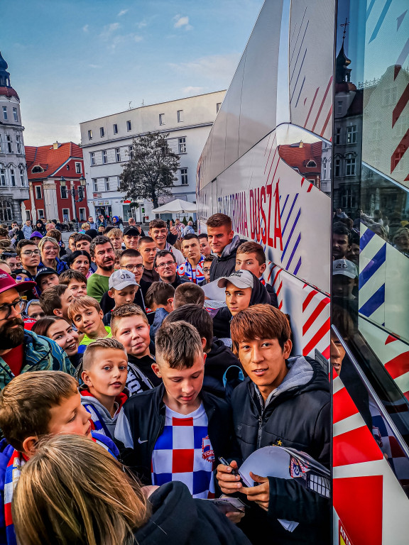 Tarnowskie Góry, Zbrosławice i Górnik Zabrze