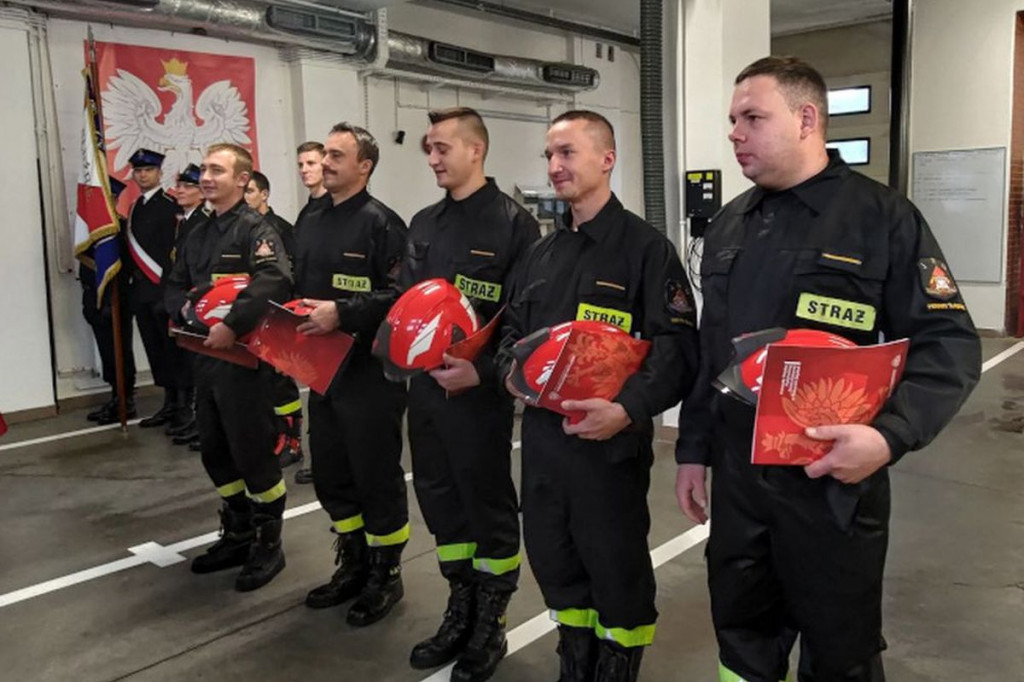 Uroczysta zbiórka piekarskich strażaków