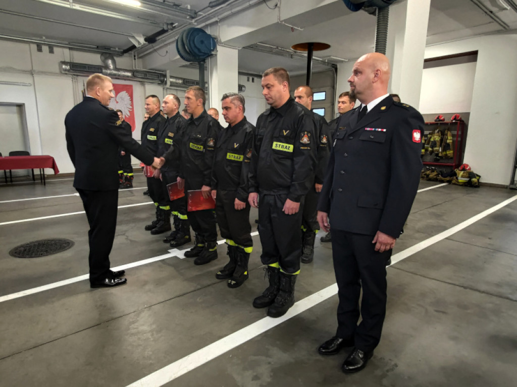 Uroczysta zbiórka piekarskich strażaków