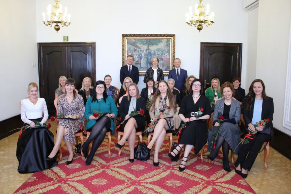 Wyróżnienia  i nagrody dla nauczycieli [ZDJĘCIA]