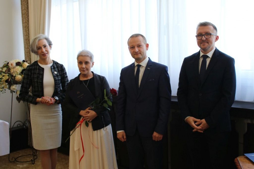 Wyróżnienia  i nagrody dla nauczycieli [ZDJĘCIA]