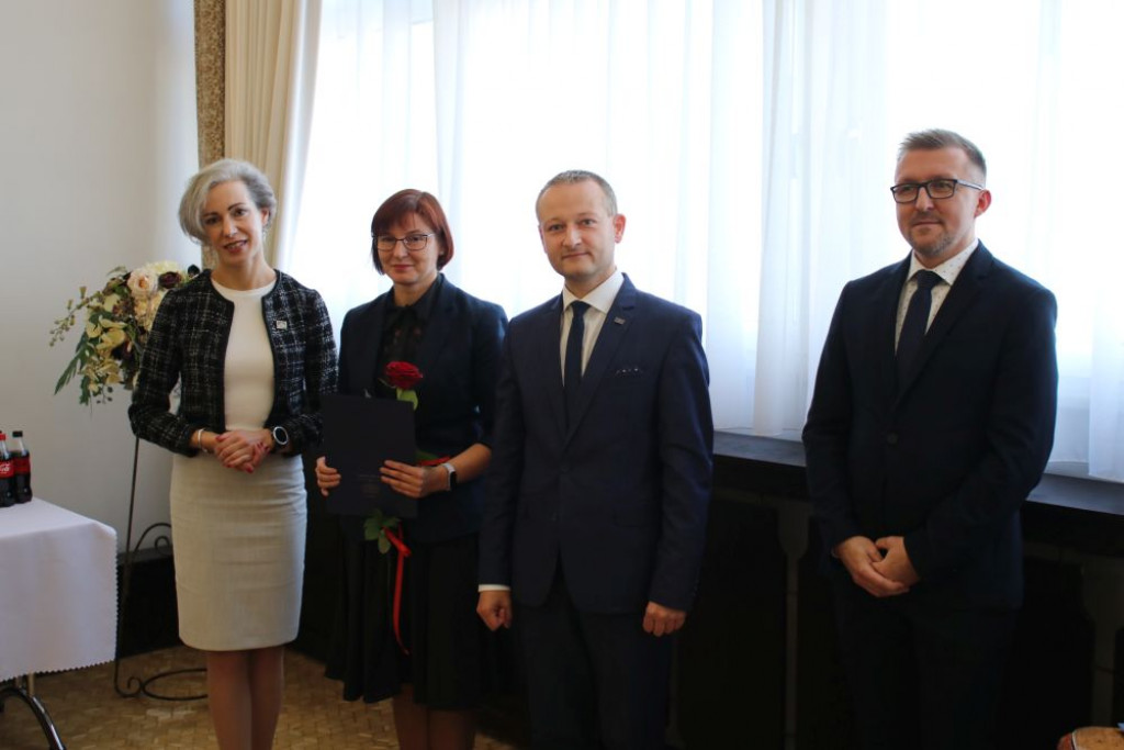 Wyróżnienia  i nagrody dla nauczycieli [ZDJĘCIA]