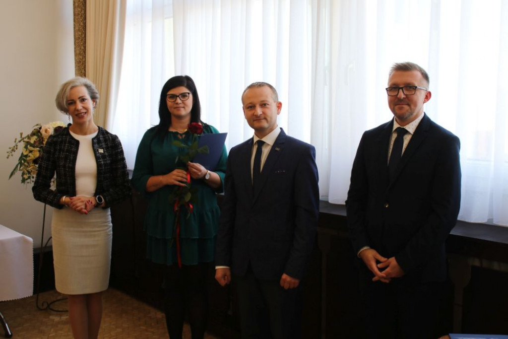 Wyróżnienia  i nagrody dla nauczycieli [ZDJĘCIA]