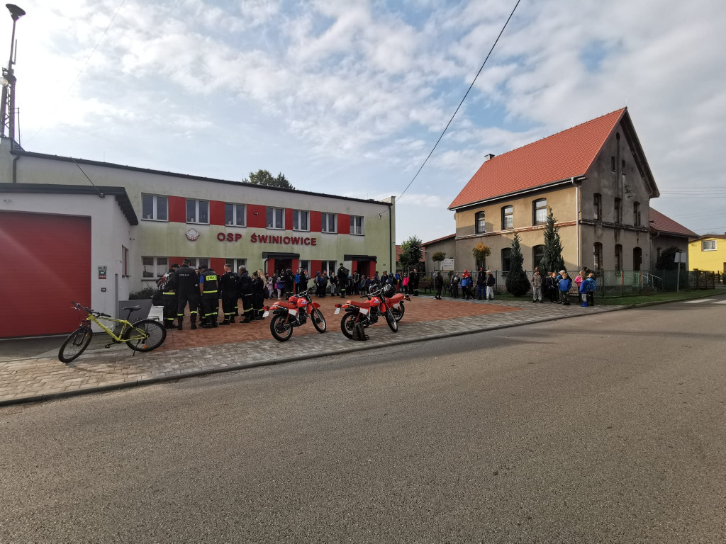 Podchody młodych druhów w Świniowicach