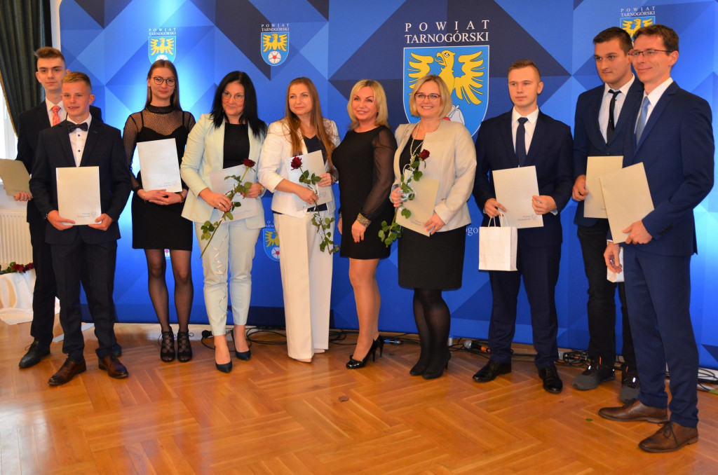 Powiatowy Dzień Edukacji - wyróżnieni nauczyciele