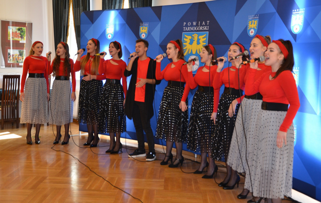 Powiatowy Dzień Edukacji - wyróżnieni nauczyciele