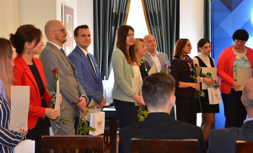 Powiatowy Dzień Edukacji - wyróżnieni nauczyciele