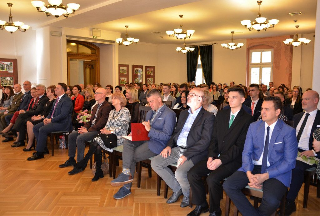 Powiatowy Dzień Edukacji - wyróżnieni nauczyciele