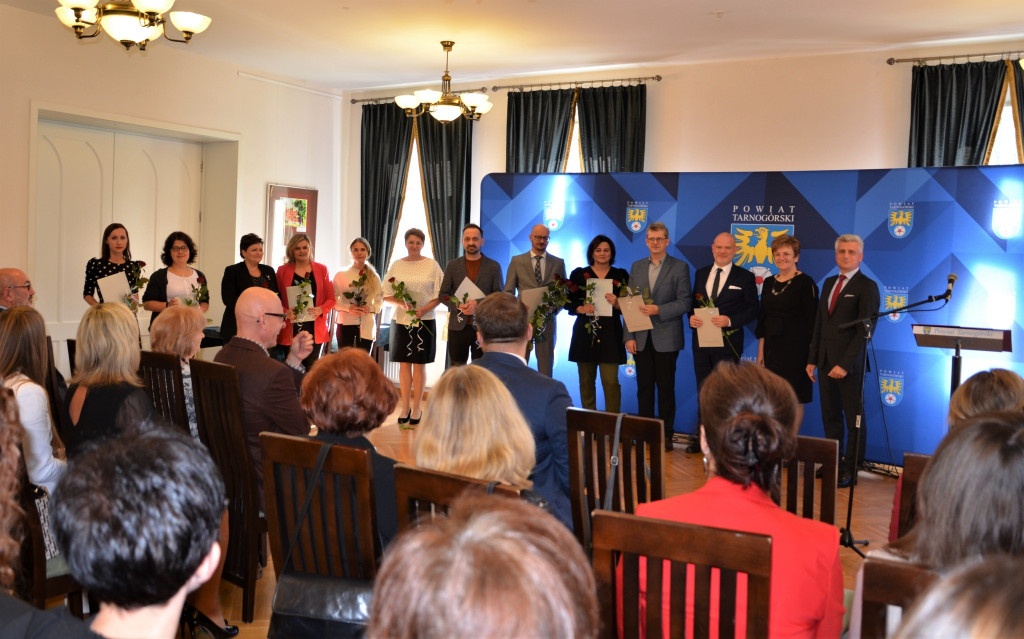 Powiatowy Dzień Edukacji - wyróżnieni nauczyciele