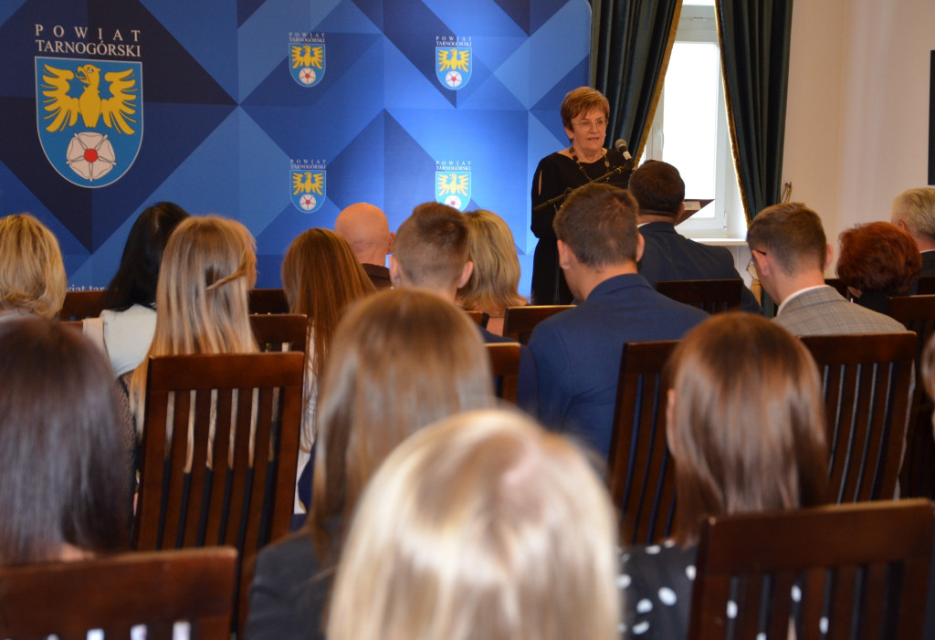 Powiatowy Dzień Edukacji - wyróżnieni nauczyciele