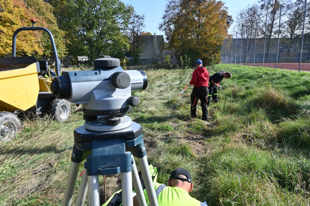 Budują miasteczko ruchu drogowego