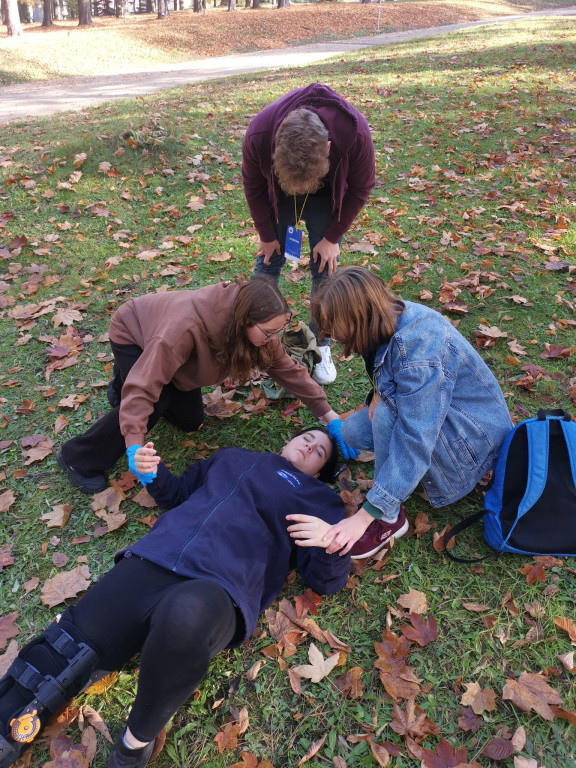 Miejski wielobój ratowniczy dla uczniów