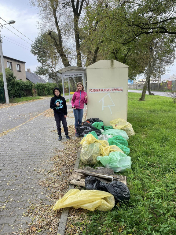 Podróż szlakiem Soplicy - sprzątanie Strzybnicy