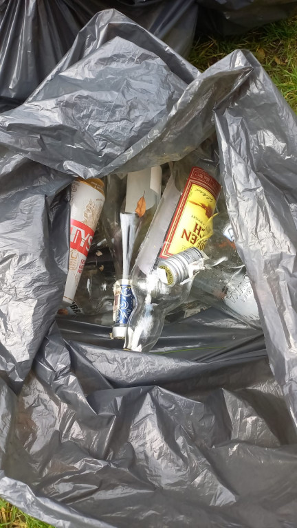 Podróż szlakiem Soplicy - sprzątanie Strzybnicy