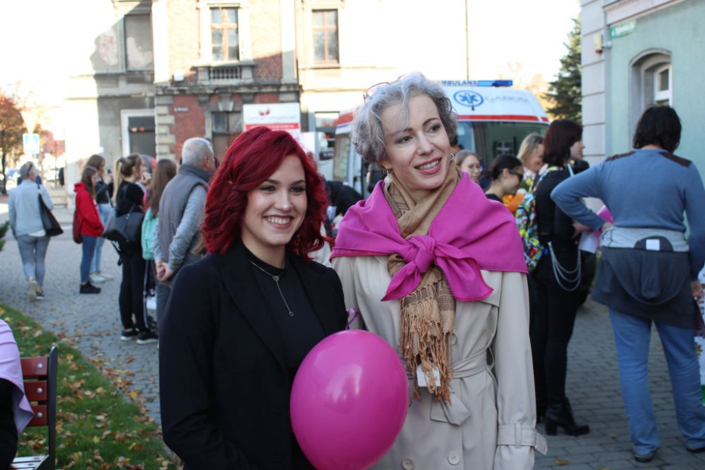 Dzień Różowej Wstążki i przemarsz przez miasto