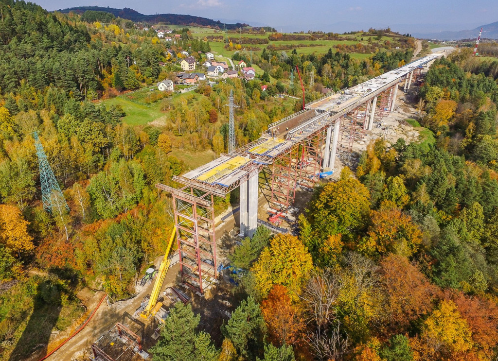 Trwa budowa drogi ekspresowej S1 [ZDJĘCIA]