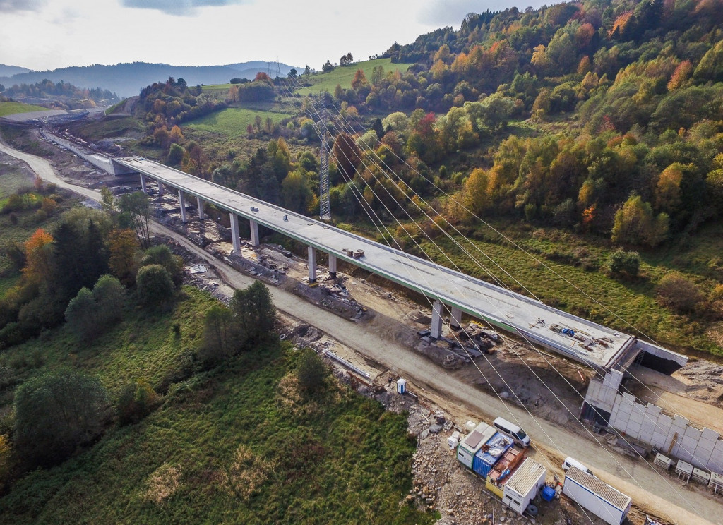 Trwa budowa drogi ekspresowej S1 [ZDJĘCIA]