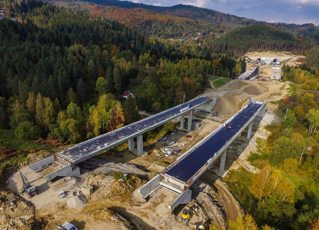 Trwa budowa drogi ekspresowej S1 [ZDJĘCIA]