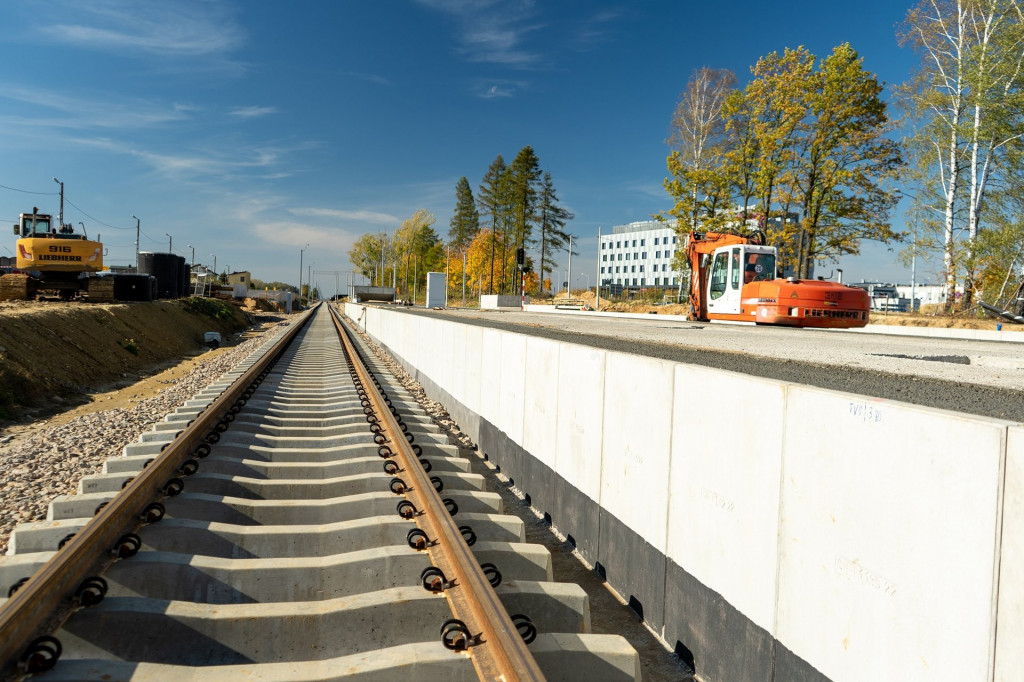 Szybka kolej na lotnisko. Co nowego?