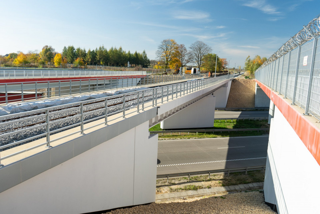 Szybka kolej na lotnisko. Co nowego?