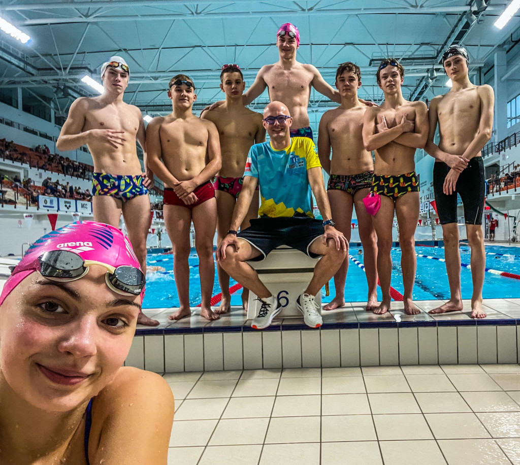 Tarnowskie Góry, Łodź. Dobry start pływaków