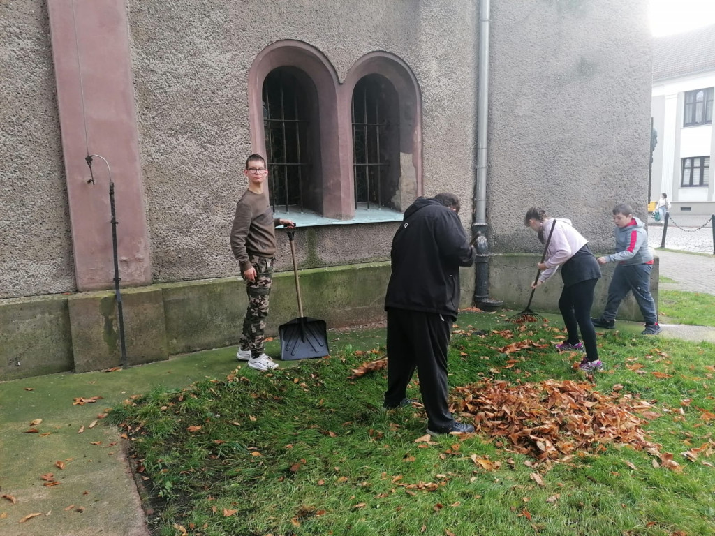 Młodzież i Rodzina Katyńska